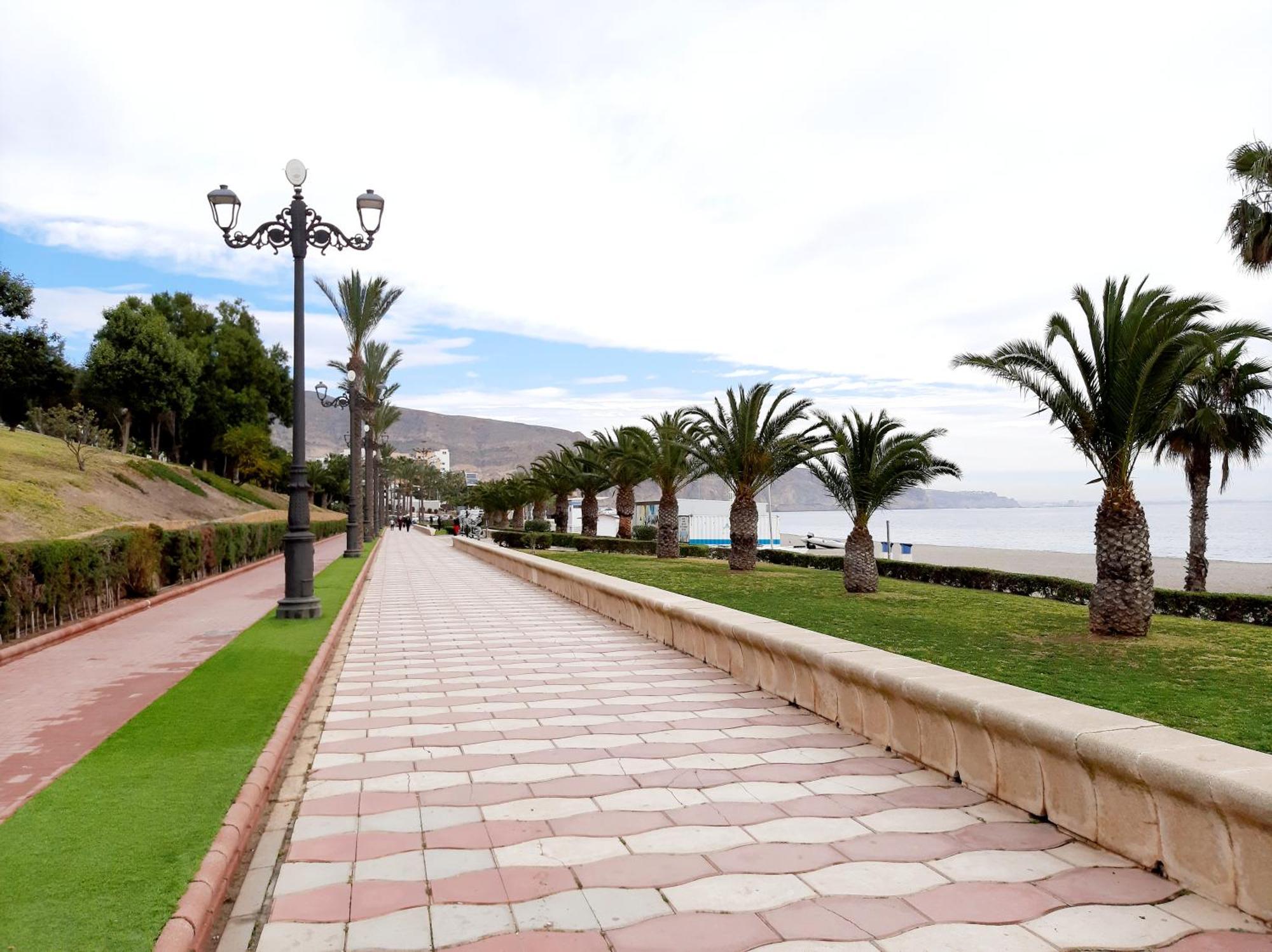 Habitacion Avilena Tropical En Aguadulce Almería Extérieur photo
